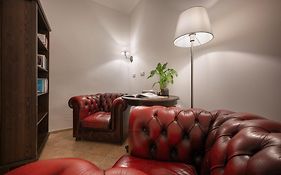 Boutique Residence By Little King